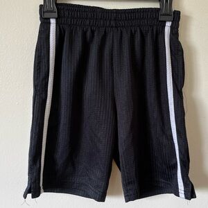 Boys JGX Size 8 Boys Athletic Black & White Striped Basketball Shorts